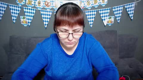 AliceInks online show from September 2025 06:18:02 AM