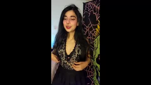 Alicekingdom online show from January 2026 12:26:01 AM