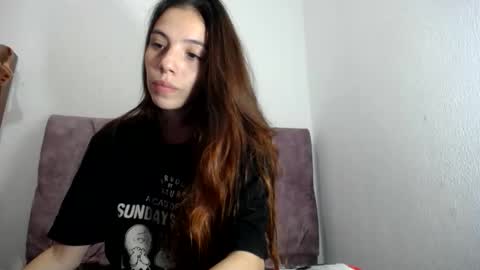 Snapshot of alicemary_533 chatting on May 2026 05:27:02 AM Your Alice online show from May 2026 05:27:02 AM