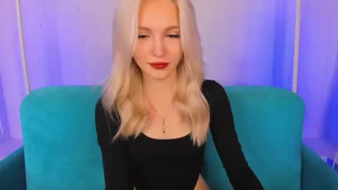 Snapshot of alicemonro chatting on October 2025 08:18:02 AM alicemonro online show from October 2025 08:18:02 AM