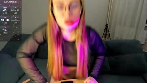 Alice online show from October 2025 05:54:01 PM