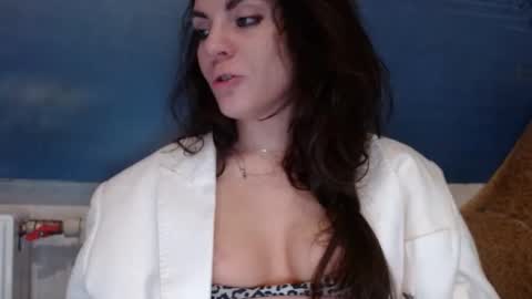 AliceTailorrr online show from September 2025 11:15:02 PM