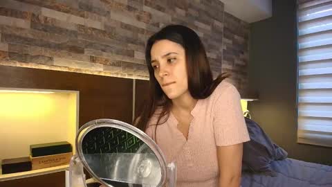 Alice online show from October 2025 10:01:01 PM