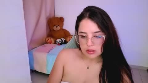 Snapshot of alicia_hotxx chatting on March 2026 05:50:02 PM alison online show from March 2026 05:50:02 PM