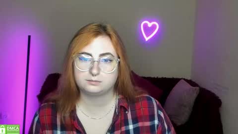 Alicia online show from September 2025 05:42:01 AM