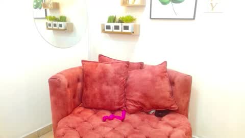 aliciacute    online show from February 2026 03:13:02 PM