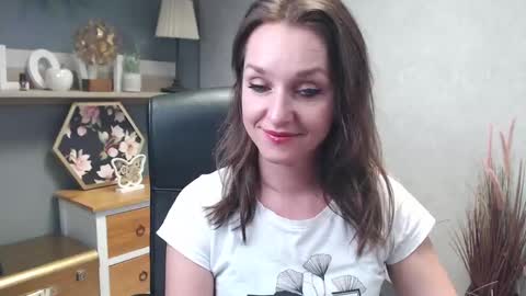 Alicia online show from December 2024 04:21:02 PM