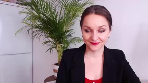 Alicia online show from March 2025 11:06:02 AM