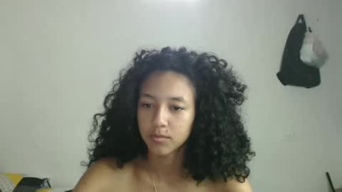 Snapshot of alicie_sexy_hot_20 chatting on February 2025 01:41:01 PM ana online show from February 2025 01:41:01 PM