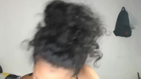 Snapshot of alicie_sexy_hot_20 chatting on March 2025 04:23:02 AM ana online show from March 2025 04:23:02 AM