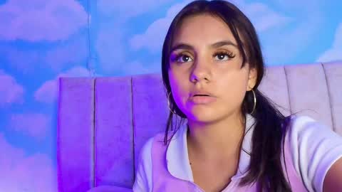 Aliclark online show from February 2026 07:01:01 PM