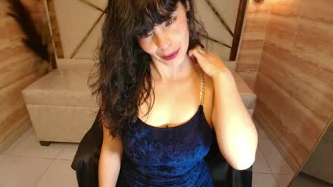 Alie online show from May 2026 08:25:02 PM