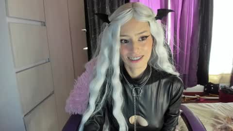 Snapshot of alien_universe chatting on February 2025 08:36:01 PM Aiko Independent Model online show from February 2025 08:36:01 PM