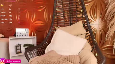 Alicie online show from January 2025 02:01:01 AM