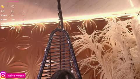 Alicie online show from February 2025 03:28:01 AM