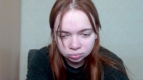 Snapshot of aliiice_stone chatting on October 2025 01:52:01 PM Alice online show from October 2025 01:52:01 PM