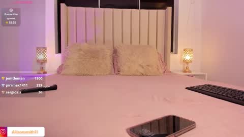 Alisson  online show from October 2025 04:29:02 AM