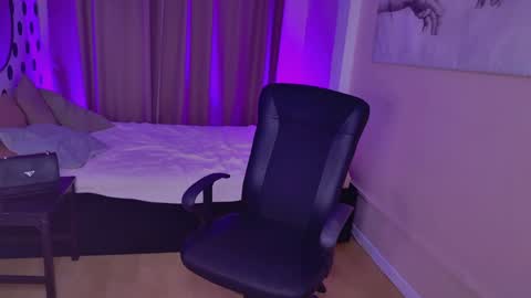 Alina online show from December 2024 04:42:02 AM