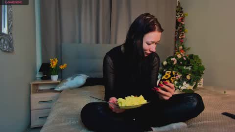 Alina online show from February 2025 09:00:02 AM