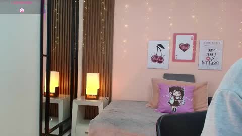 Alina online show from February 2026 11:28:01 AM