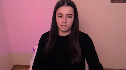 Alina online show from March 2026 08:43:01 AM