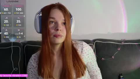 Alina and Ben online show from November 2025 09:42:02 PM