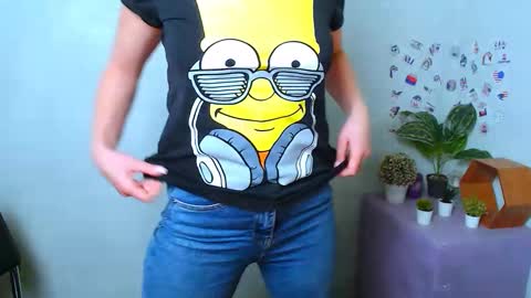 Alina online show from December 2025 06:32:01 AM