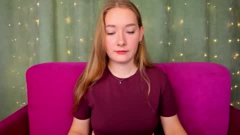 Snapshot of alinawise chatting on October 2025 01:15:01 AM alinawise online show from October 2025 01:15:01 AM