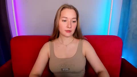 Snapshot of alinawise chatting on December 2025 01:04:02 AM alinawise online show from December 2025 01:04:02 AM