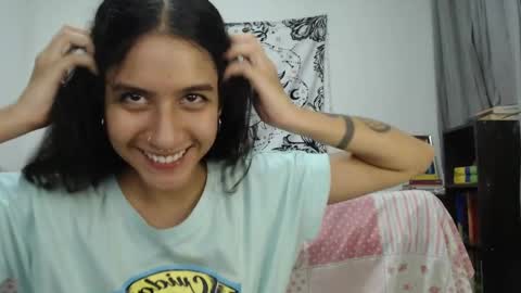 Snapshot of alinawoolf_ chatting on January 2025 02:29:02 AM  Ali  online show from January 2025 02:29:02 AM