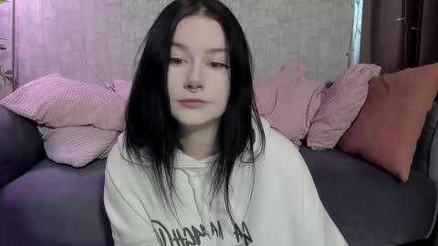 Aline Greeeen online show from November 2025 03:16:01 AM