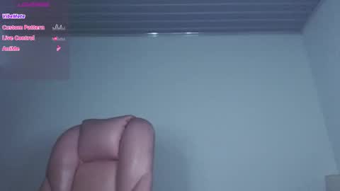 Alejandra online show from October 2025 05:26:02 AM