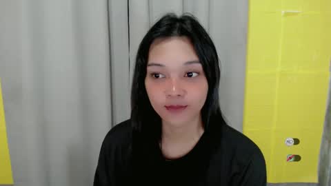 Snapshot of alisa_kiss_ chatting on December 2024 05:32:02 PM Shanti xhey online show from December 2024 05:32:02 PM