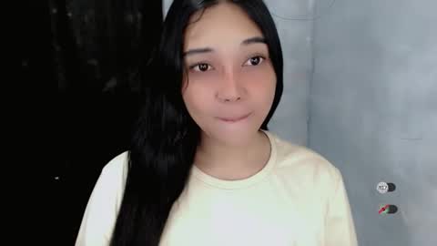 Shanti xhey online show from November 2025 08:14:02 AM