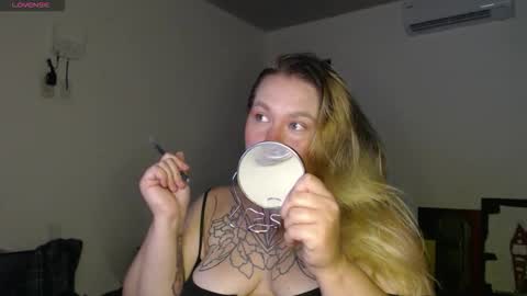 alisa_u online show from November 2025 10:53:02 PM