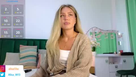 Alisa online show from October 2025 11:49:02 AM