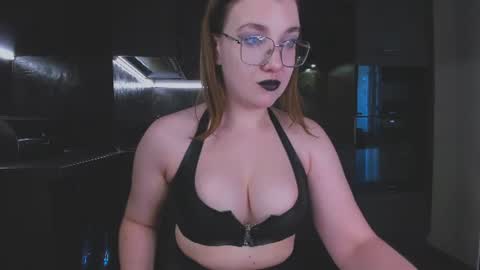 Snapshot of alisaxfox chatting on June 2026 09:24:01 AM Alisa online show from June 2026 09:24:01 AM