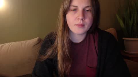 Snapshot of alisaxxxshy chatting on December 2024 11:28:01 PM alisaxxxshy online show from December 2024 11:28:01 PM