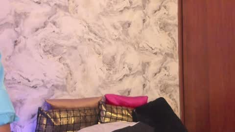 Snapshot of alisha_indira_ chatting on January 2025 05:32:02 AM Andrea online show from January 2025 05:32:02 AM