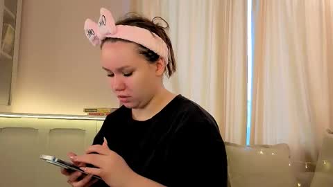 Alisia online show from February 2026 07:46:02 AM