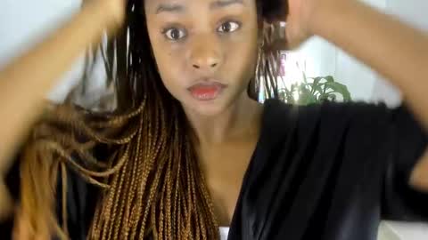Snapshot of alison_ker chatting on September 2025 07:24:02 AM Sofias house online show from September 2025 07:24:02 AM