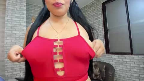 alisonn_doll online show from November 2025 12:15:02 PM