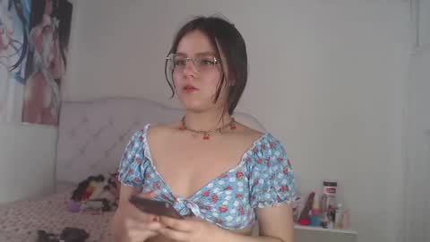 Snapshot of alissa_morrison chatting on September 2025 07:13:01 PM alissa_morrison online show from September 2025 07:13:01 PM