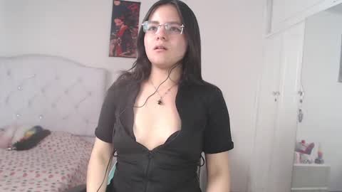 Snapshot of alissa_morrison chatting on September 2025 06:31:02 PM alissa_morrison online show from September 2025 06:31:02 PM