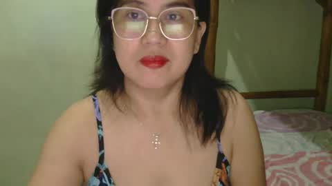 alissalove18 online show from May 2026 12:05:01 AM
