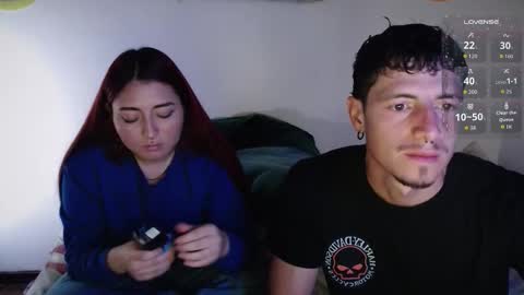 Jamesss   online show from October 2025 07:22:01 PM