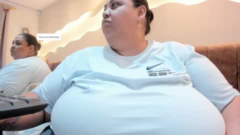 Alisson online show from June 2026 06:54:02 PM
