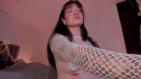    online show from November 2025 02:34:02 AM