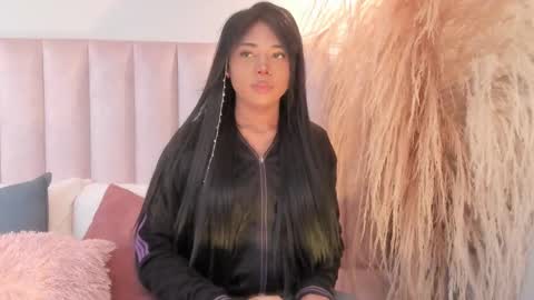 alisson_thompson_ online show from December 2025 12:12:02 PM