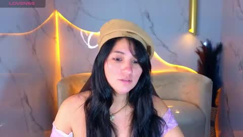 alisson_tx_ online show from May 2026 07:45:01 PM